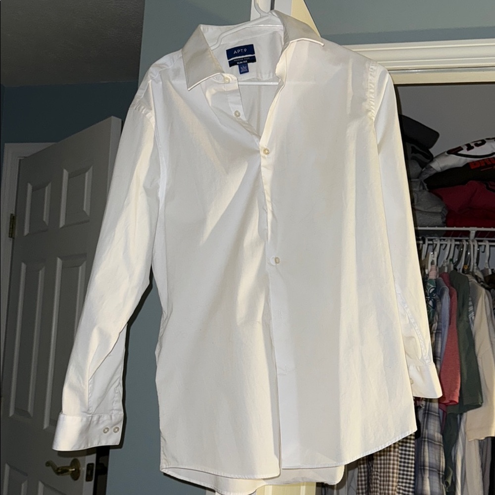 Men’s Apt.9 White dress shirt